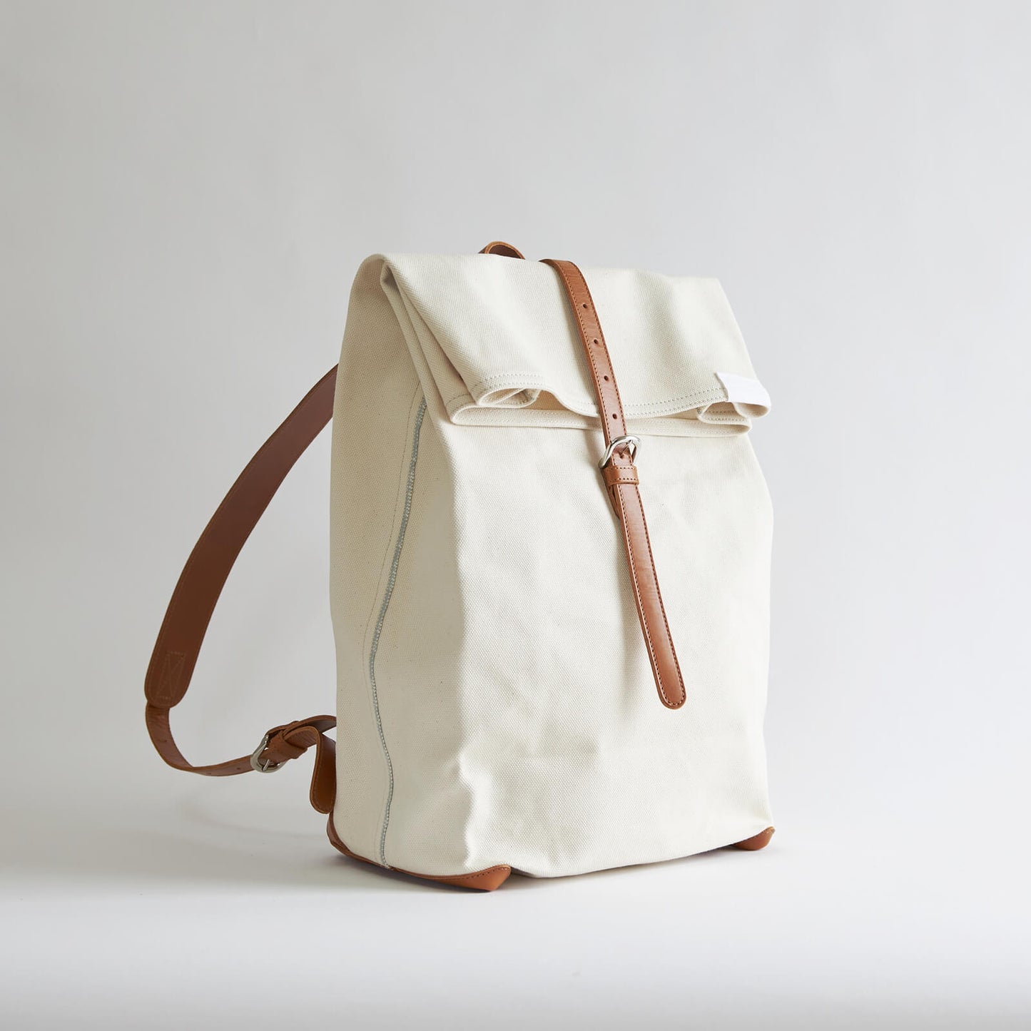 スタンダードロールトップリュック