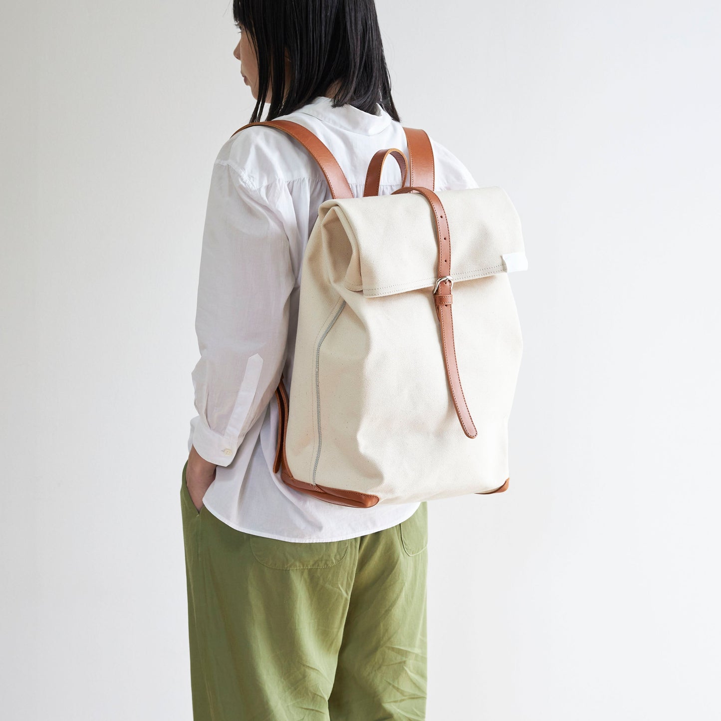 スタンダードロールトップリュック