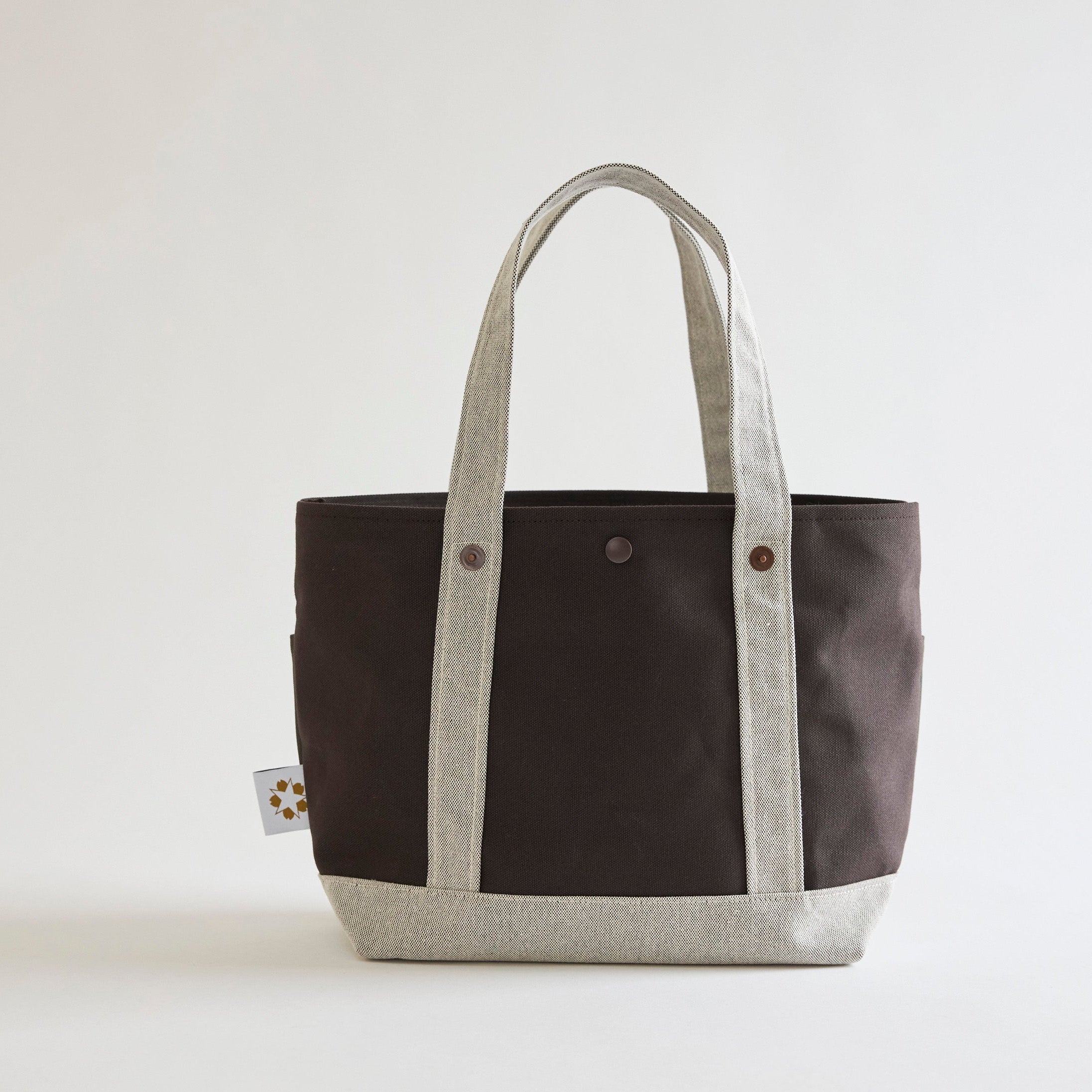 1459.jpg?v=1765873630&width=1946