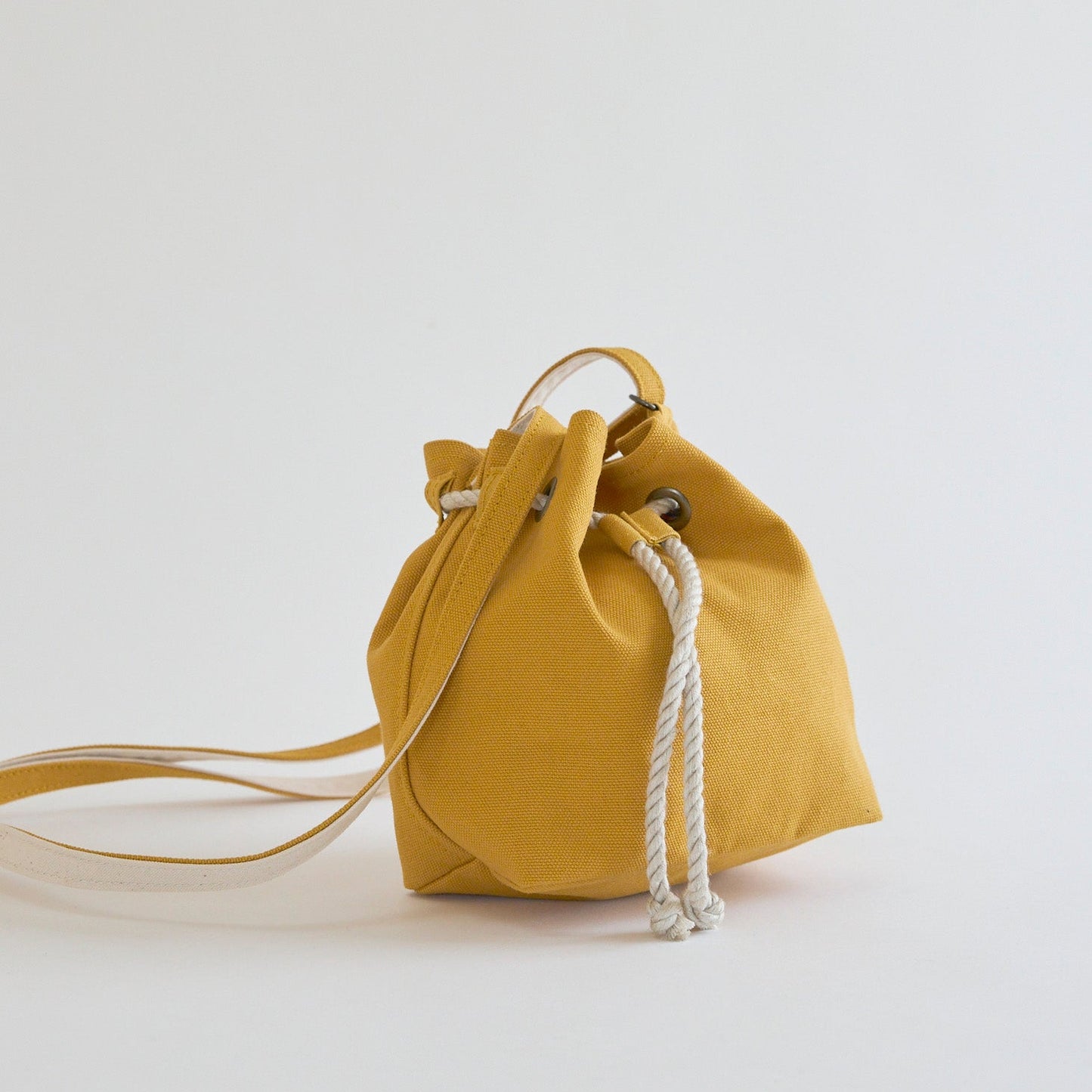 ミニ巾着ショルダー