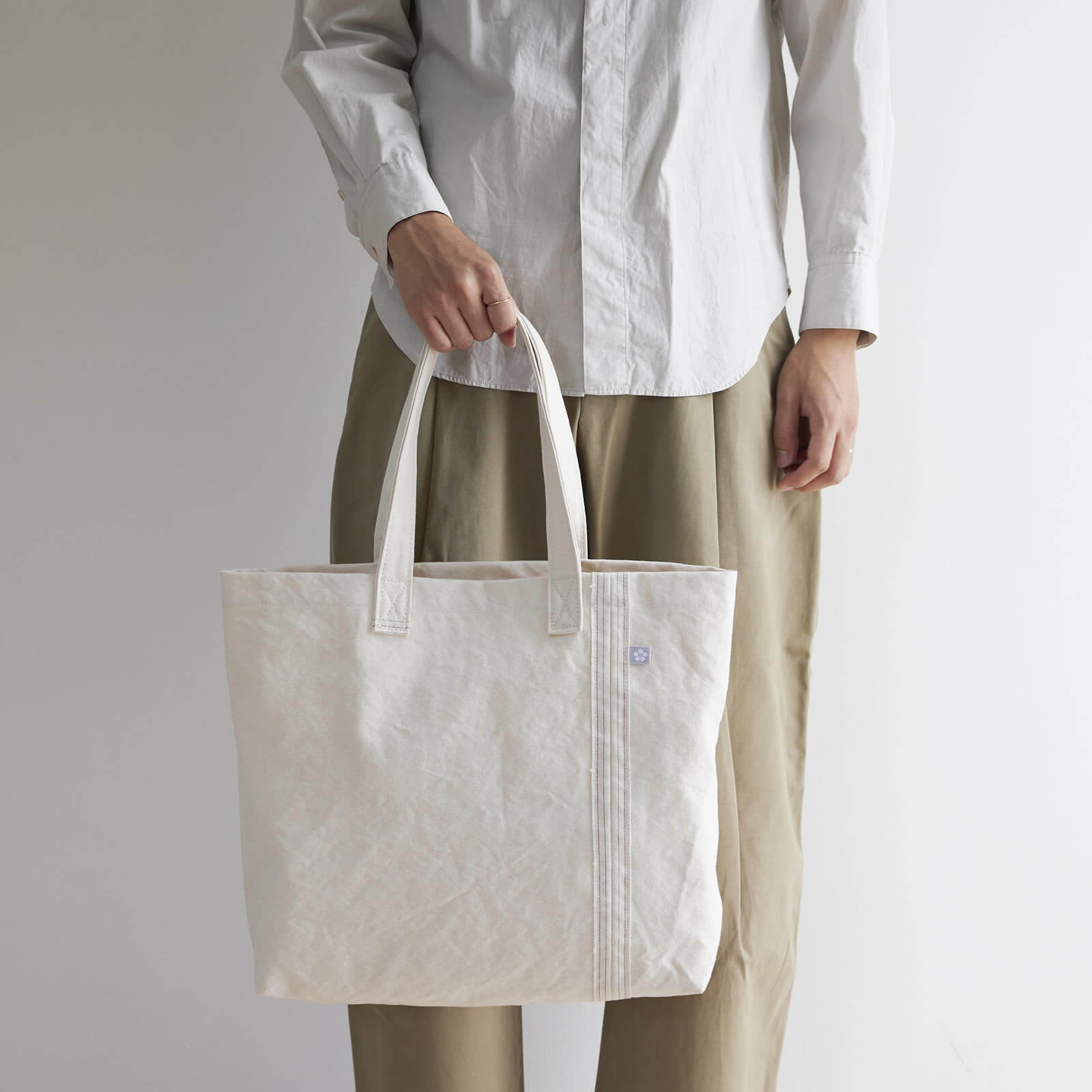 低価格の TRAUM□1508 リネン100%&帆布bag +[倉敷wash] バッグ(女性用 