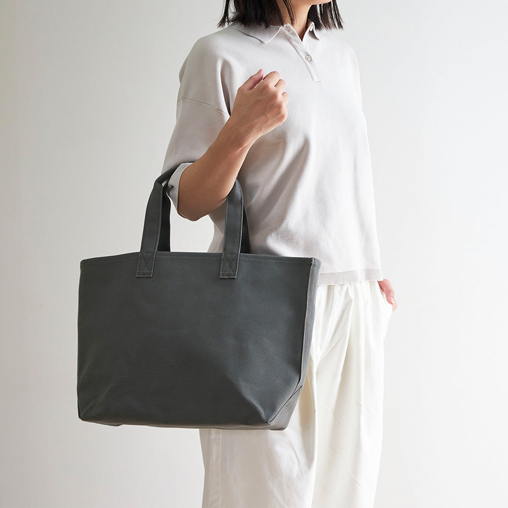 RIGIDE TOTE BAG